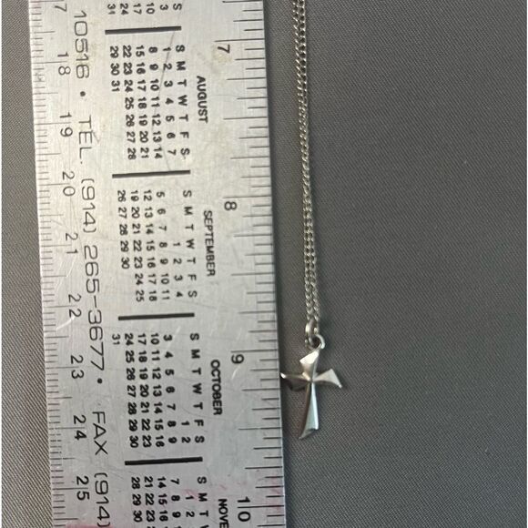 Vtg Silver Cross Pendant Child Size Boy Girl .925 18” Chain - Picture 8 of 9